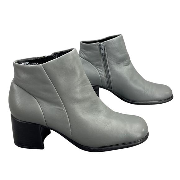 White Mt Frederick Gray Leather Side Zip Square Toe Ankle Boot Women 8 - Picture 5 of 9